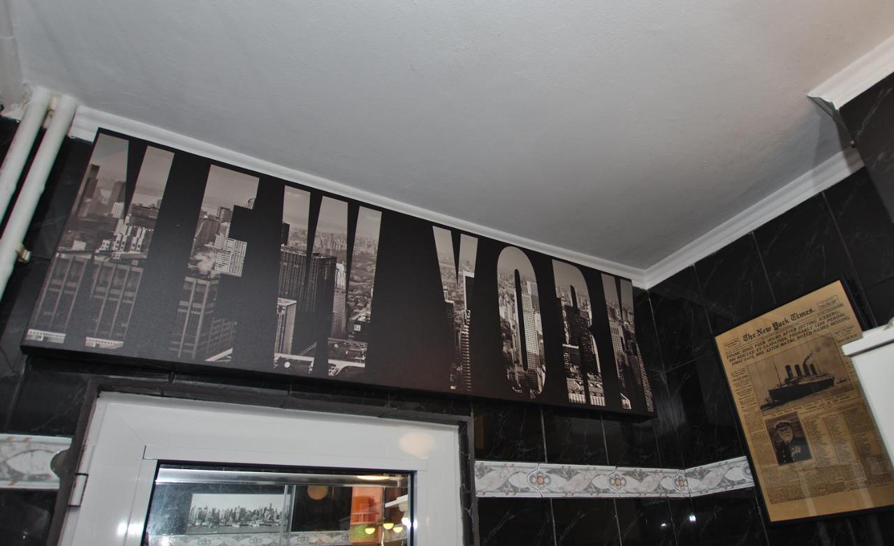 Lvc,Lac & Nyc Apartshotel Faleza Galaţi Eksteriør billede
